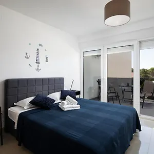  Apartment Panorama